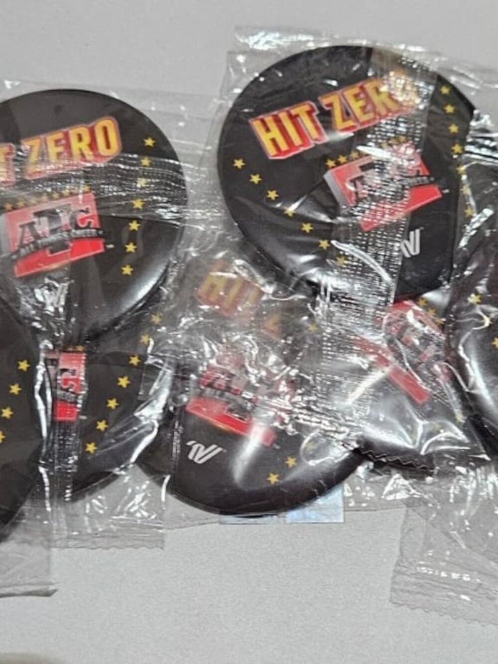Hit Zero Gym Cheers Collectible Pin Seven Pins